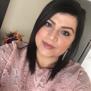 Meet your Posher, Veronica